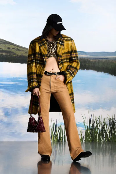 Look 4